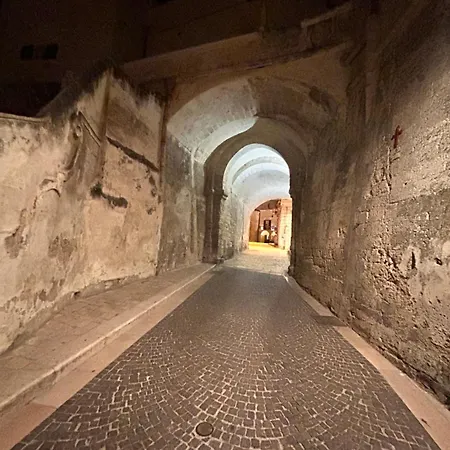 L'antica Cattedrale 펜션 *