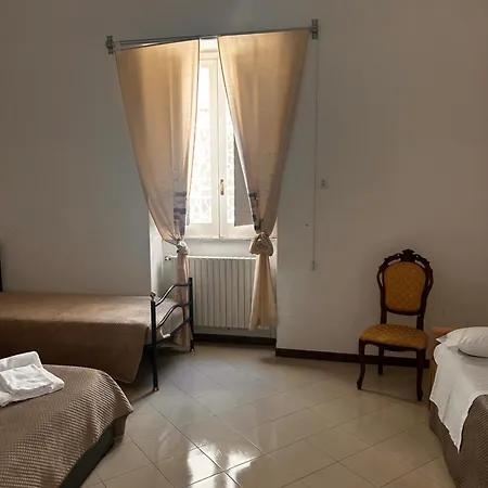 L'antica Cattedrale Nyaraló