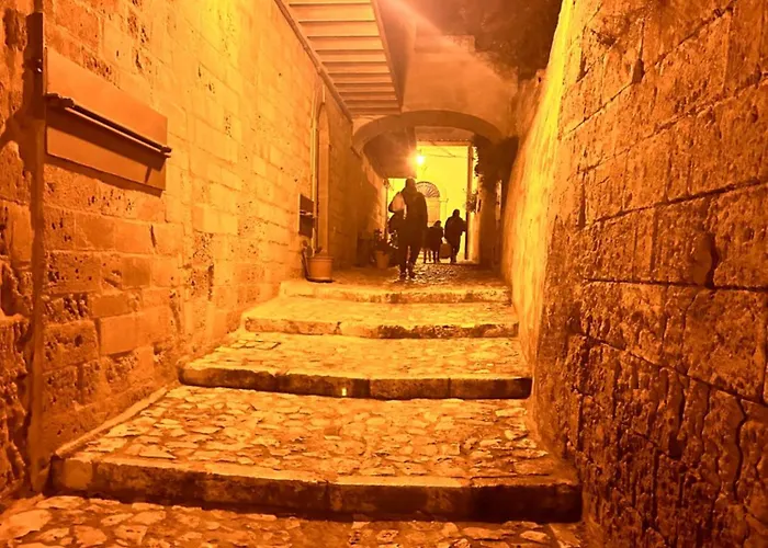 L'antica Cattedrale Nyaraló *