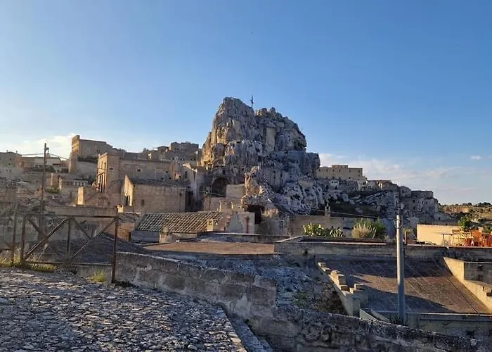 L'antica Cattedrale Nyaraló *
