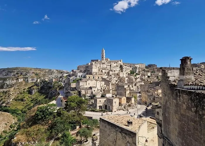 L'antica Cattedrale Nyaraló *